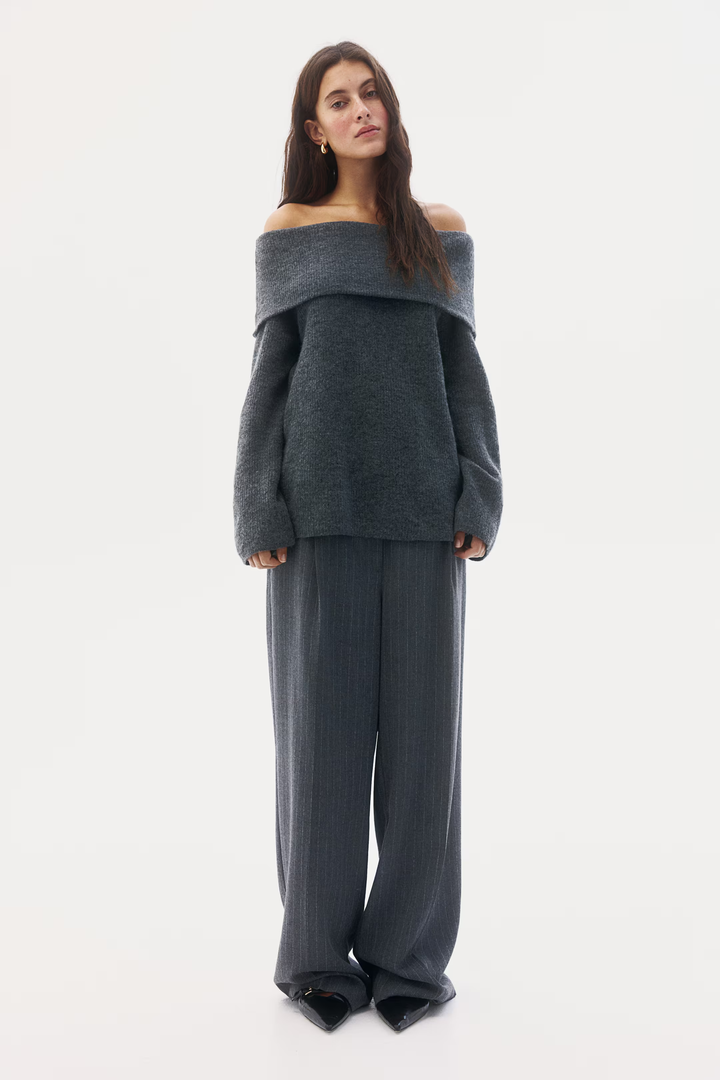 Jazzy - Off-Shoulder Layered Knitted Top