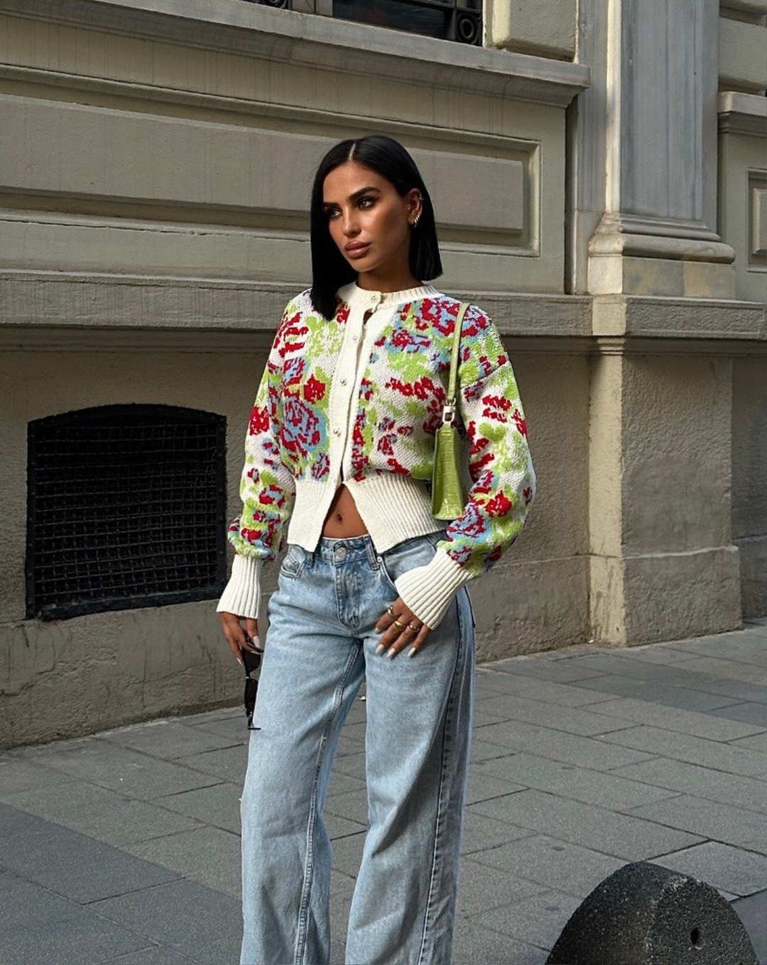 Jessie - Knit Cardigan With Floral Print