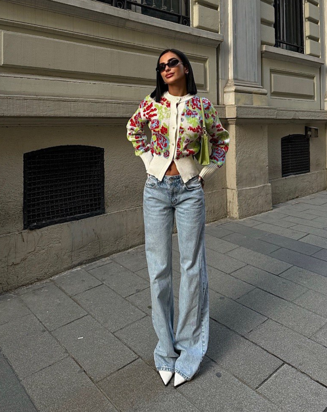 Jessie - Knit Cardigan With Floral Print