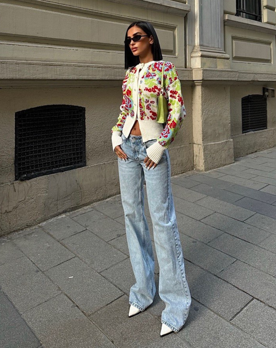 Jessie - Knit Cardigan With Floral Print