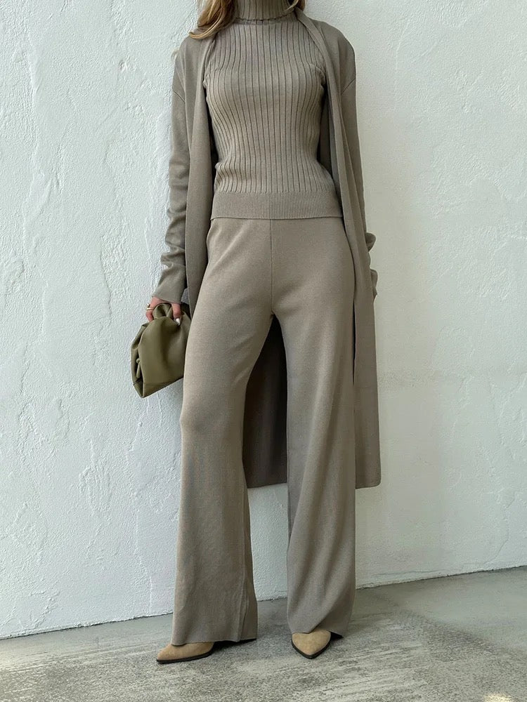 Bella - Ribbed Lounge Three Piece Set