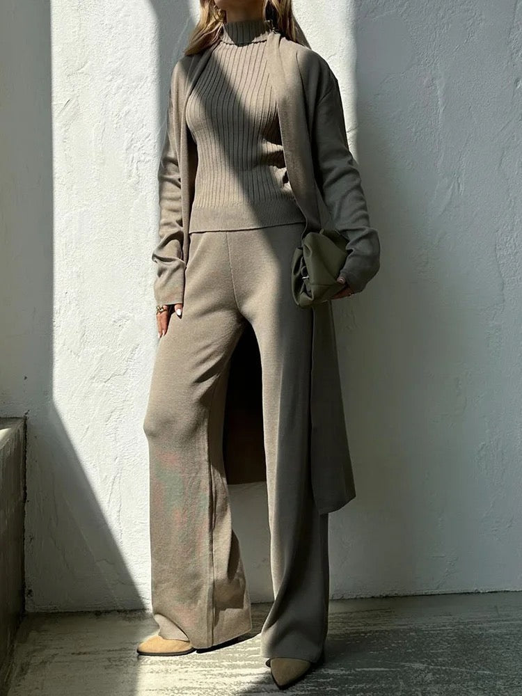 Bella - Ribbed Lounge Three Piece Set