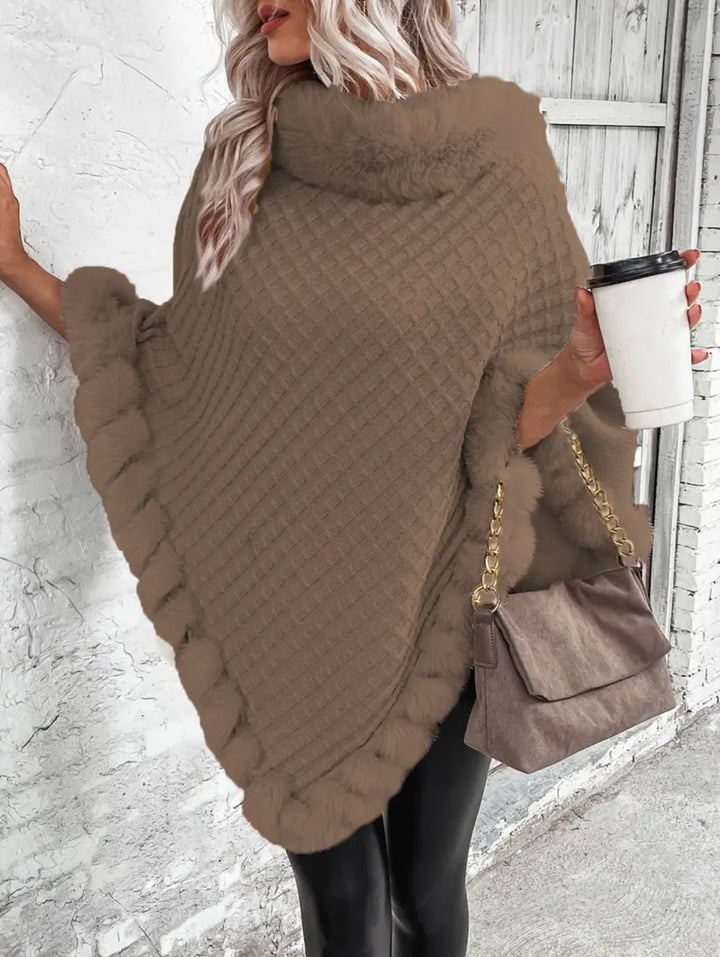 Inez - Fur Poncho