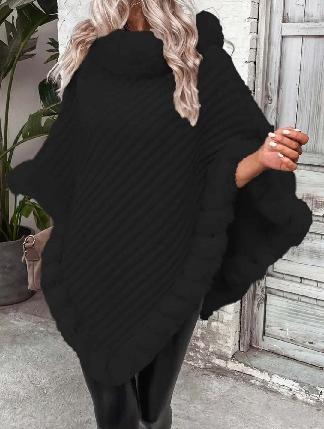 Inez - Fur Poncho