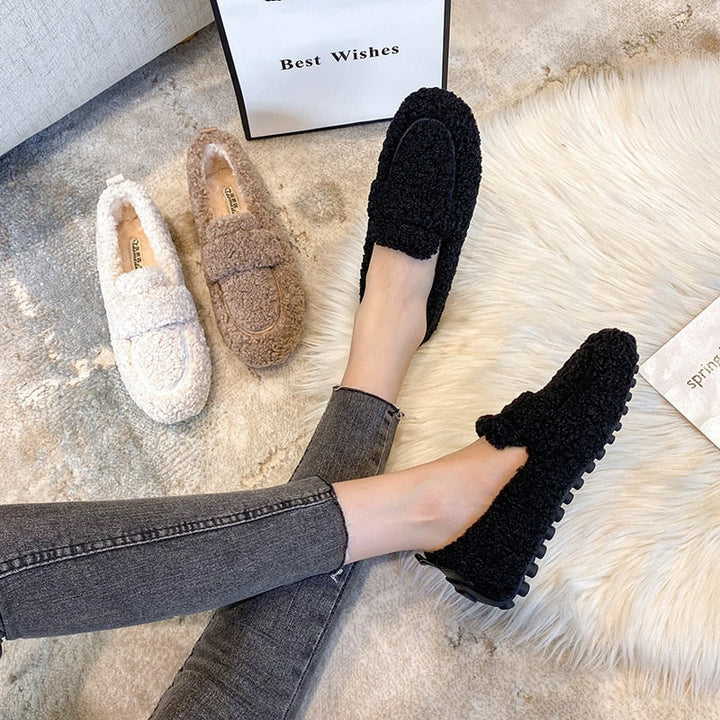 Lolita - Plush Flat Shoes