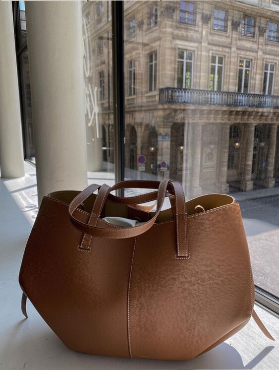 Lola - Tote Handbag