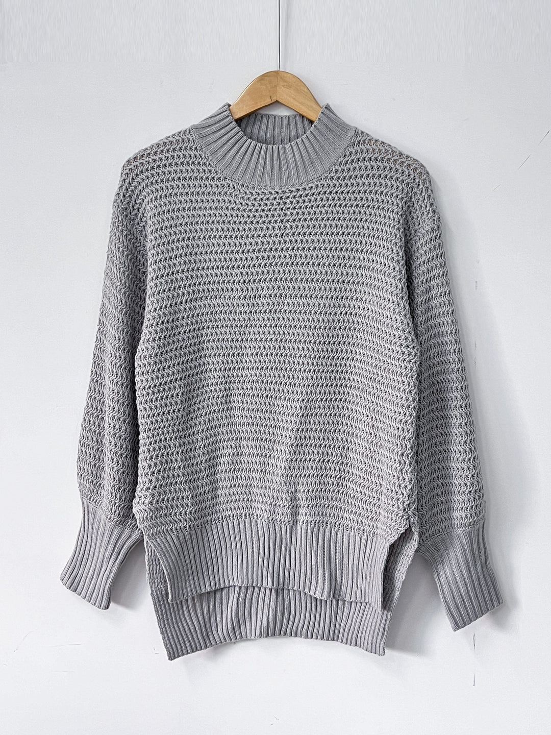 Teresa - Knitted Sweater With Slit