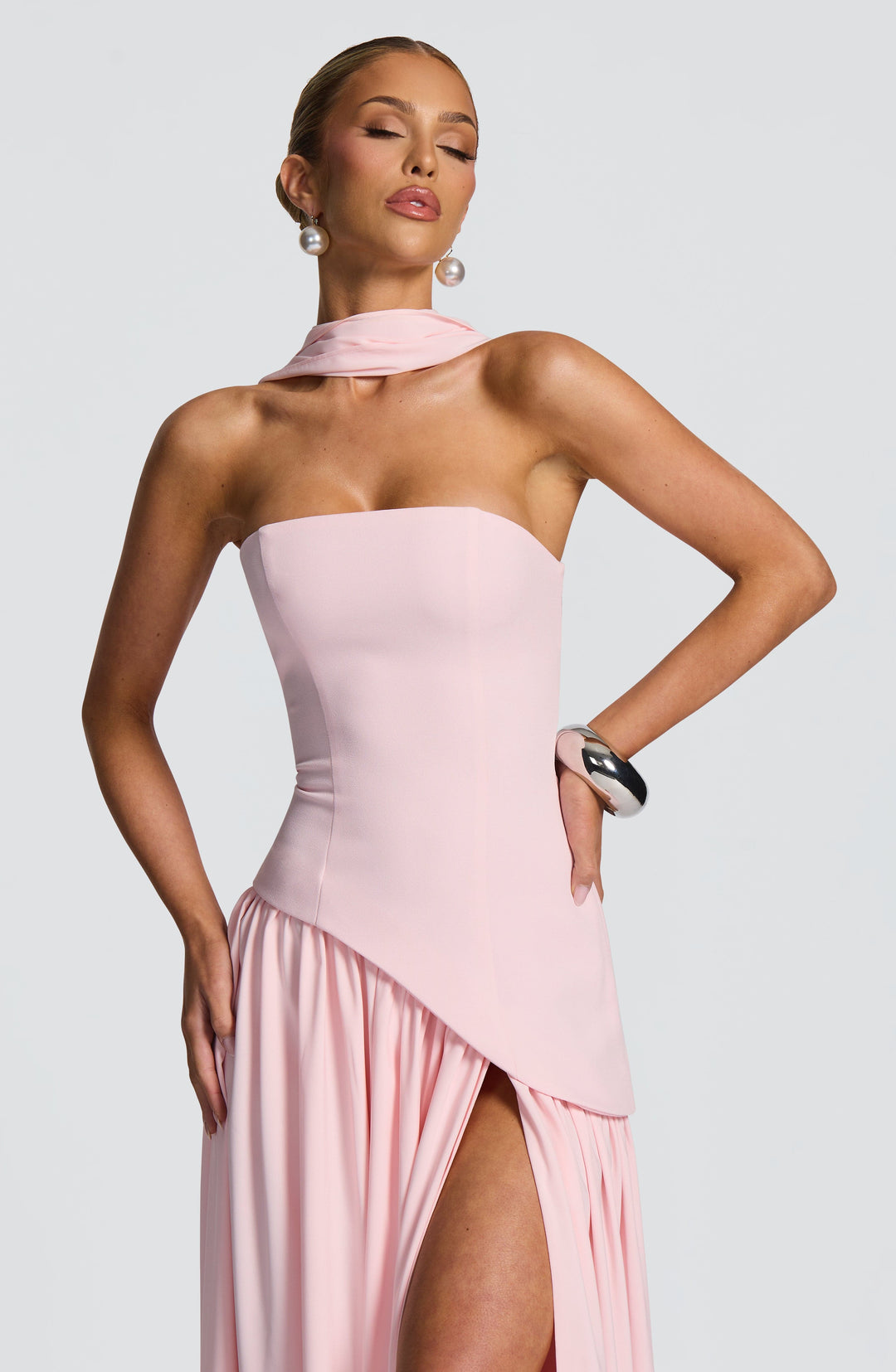 Jiselle | Brown Tight High Split Maxi Dress