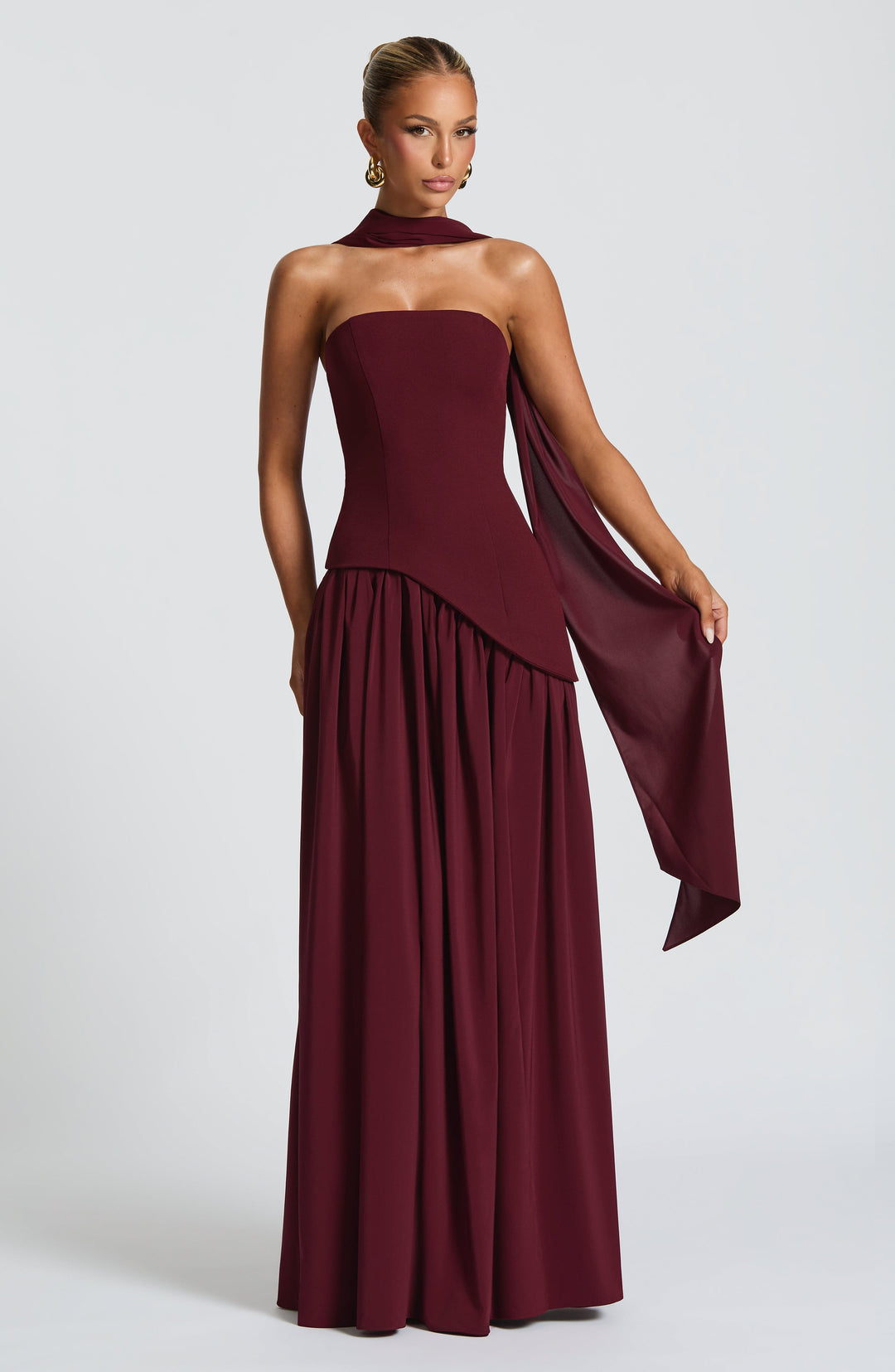 Jiselle | Brown Tight High Split Maxi Dress