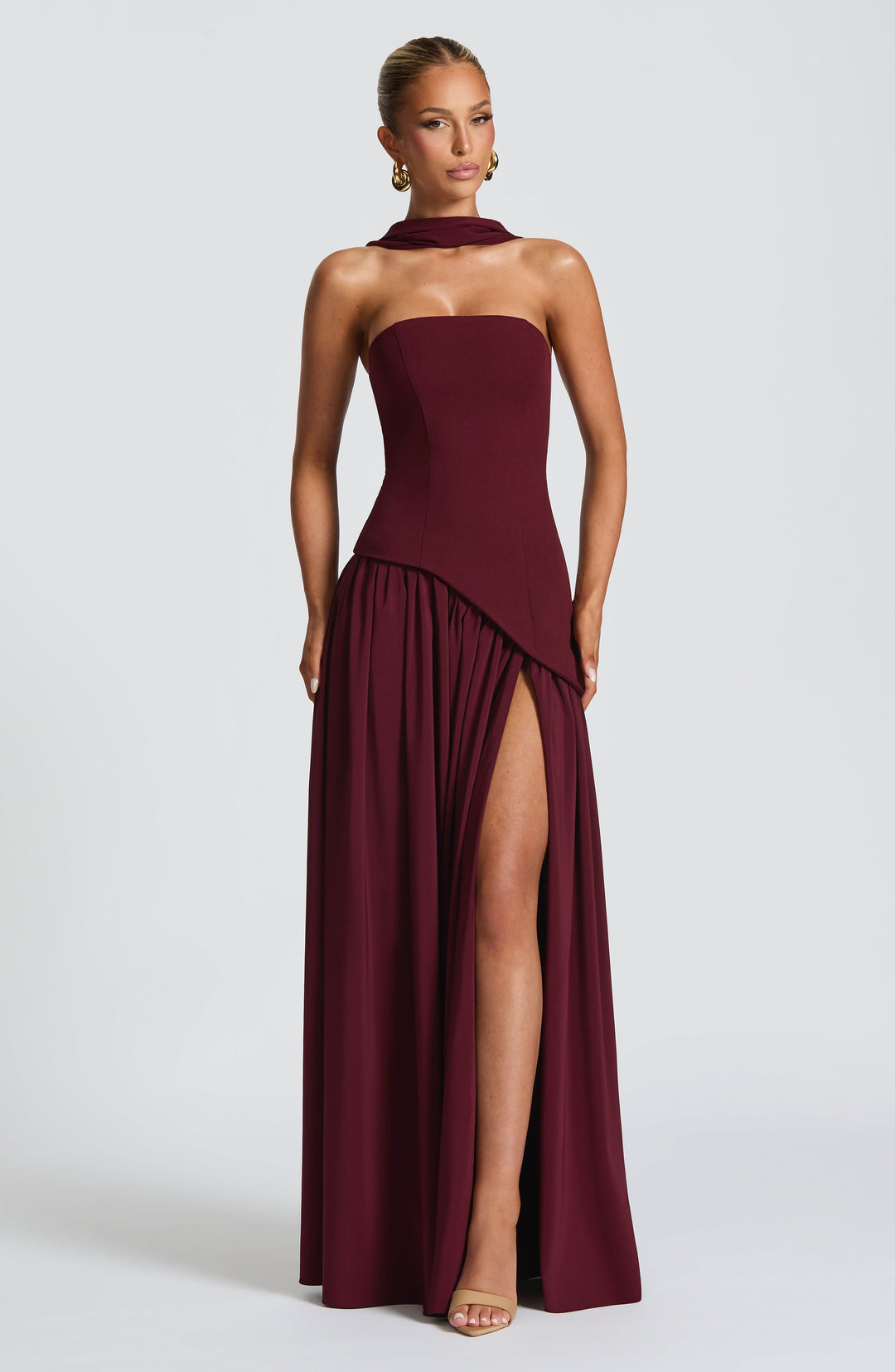 Jiselle | Brown Tight High Split Maxi Dress