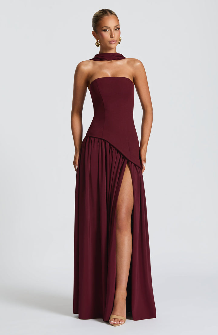 Jiselle | Brown Tight High Split Maxi Dress