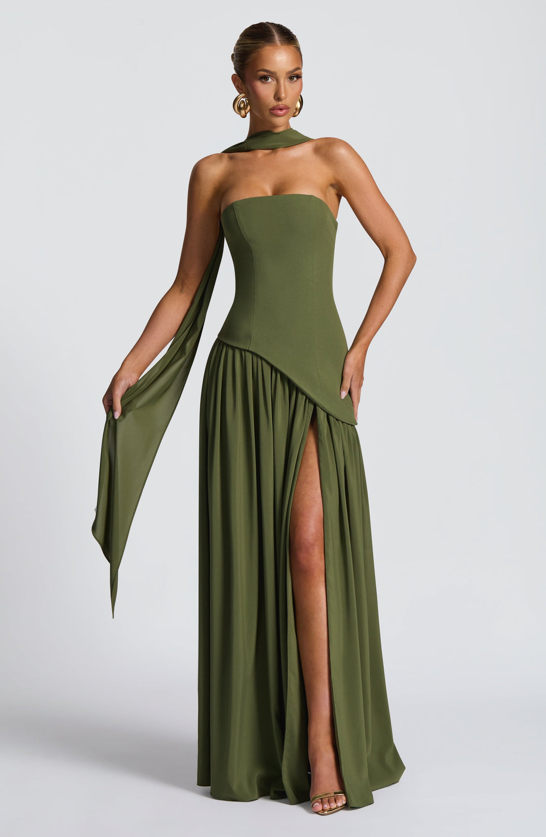 Jiselle | Brown Tight High Split Maxi Dress